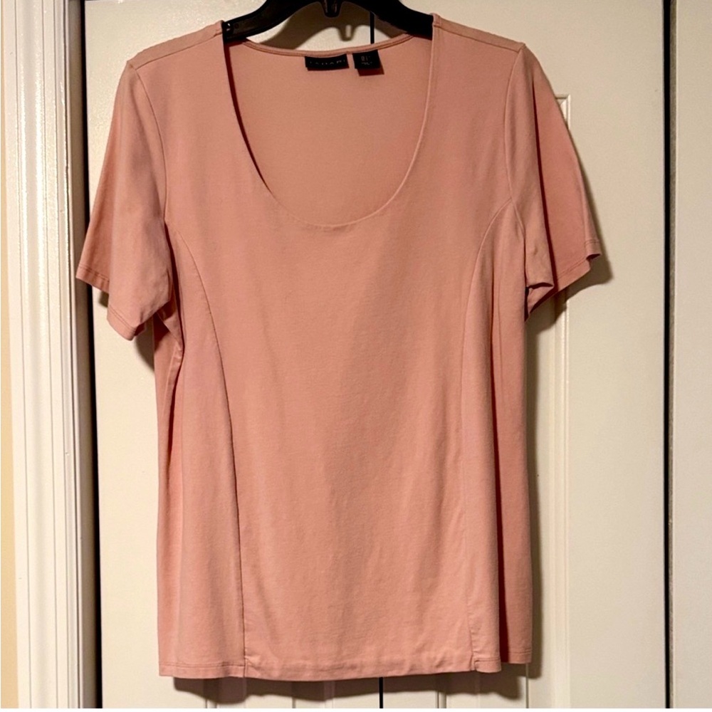 LNEW TAHARI blush pink scoop neck stretch top, size large